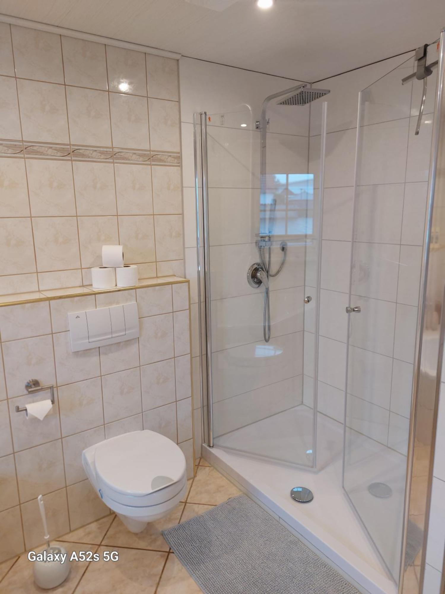 Ferienwohnung Bienwald Mit Pool Fuer 4 - 6 Personen Mit 3 Schlafzimmern Grobitz Esterno foto